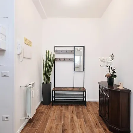 New Gens Iulia 2 Min Da Stazione Trastevere Apartament *